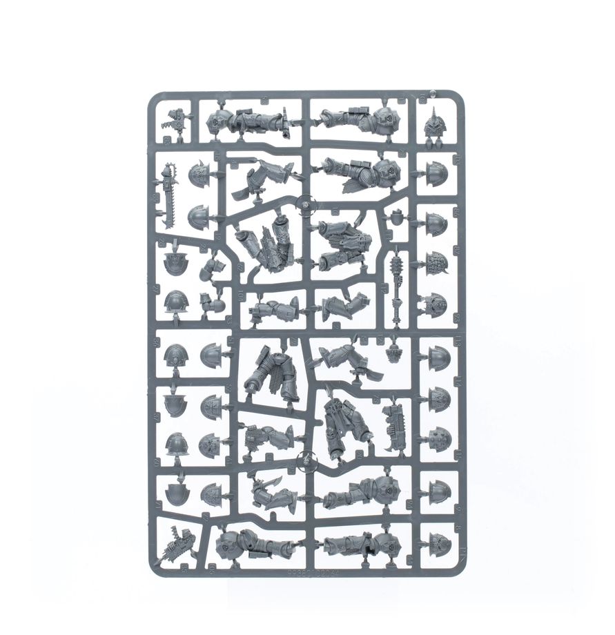 Warhammer 40k Chaos Space Marines: Legionaries Squad (10 Models) – New on Sprue