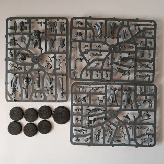 Warhammer 40k / Kill Team: Inquisitorial Agents (6 Models) – New on Sprue