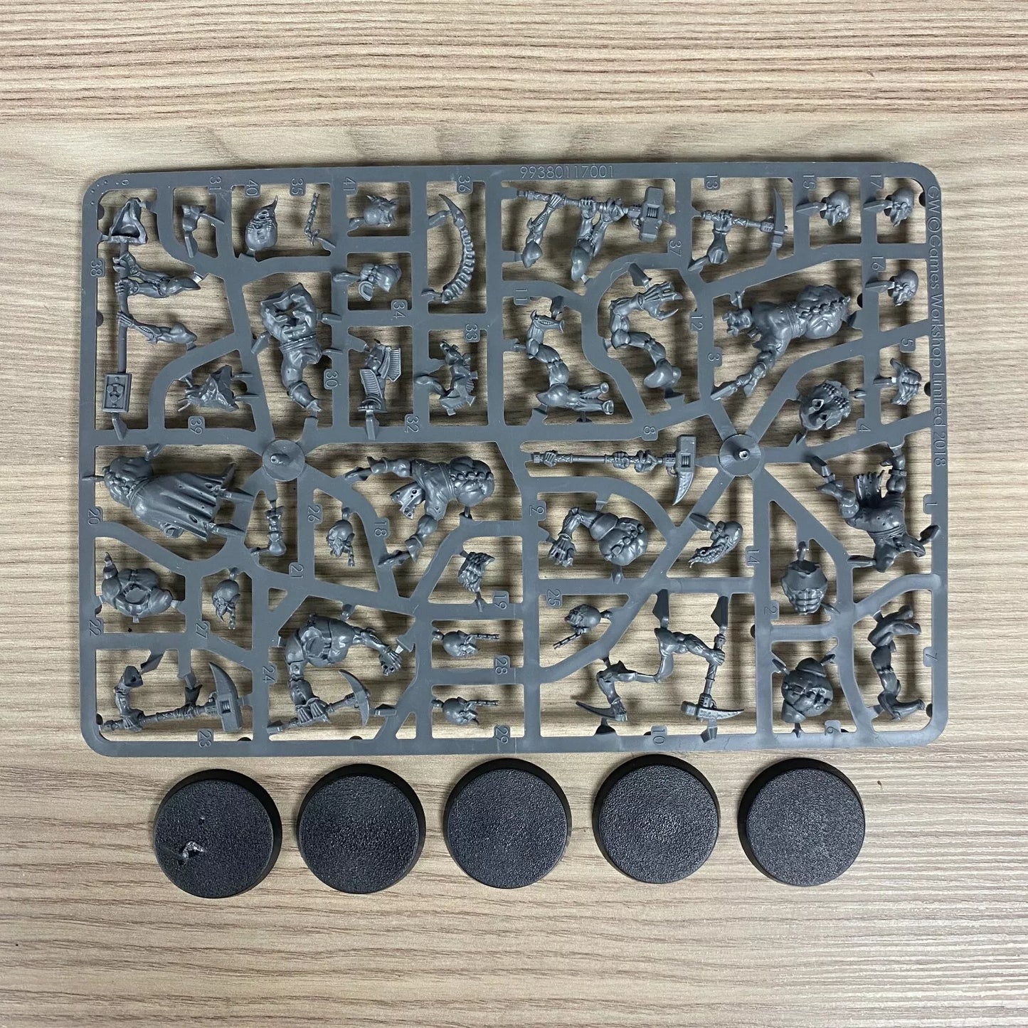 Warhammer 40k: Genestealer Cults Aberrants Plastic Sprue Set (5 Models)